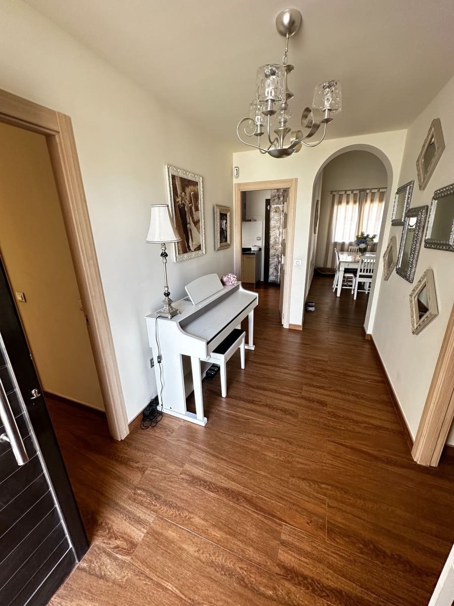 4 soveværelse Villa til salg i Caleta de Fuste med swimmingpool garage - € 760.000 (Ref: 8174578)