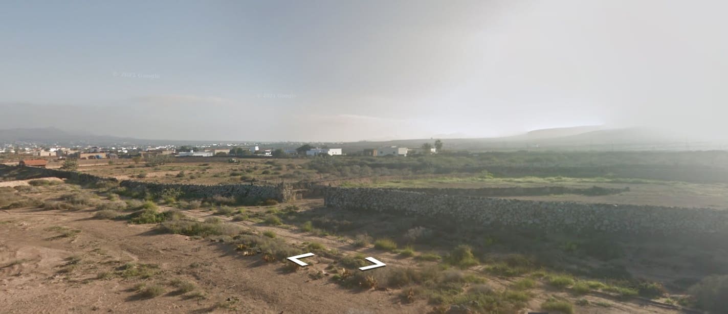 Grunde uden byggetilladelser til salg i Lajares - € 210.000 (Ref: 8302315)