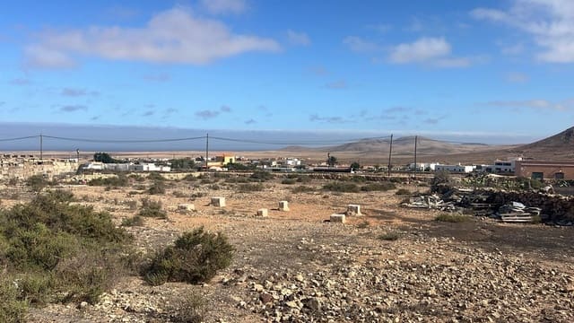 Rakentamaton maa myytävänä paikassa Tindaya, La Oliva - 220 000 € (Ref: 8475813)