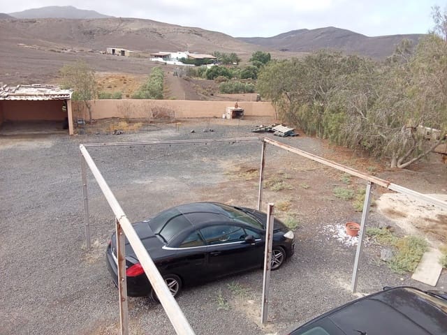 5 makuuhuone Huvila myytävänä paikassa Antigua - 420 000 € (Ref: 8480593)