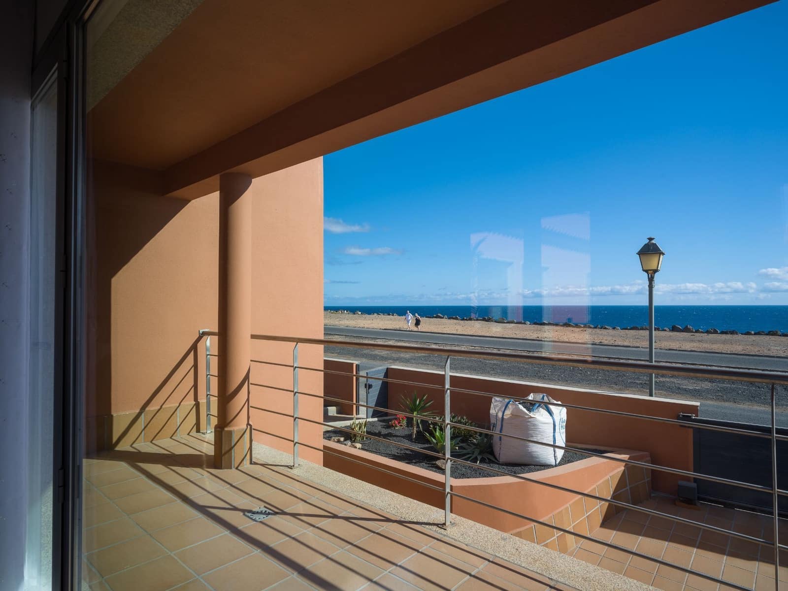 4 soveværelse Villa til salg i Costa de Antigua med swimmingpool garage - € 365.000 (Ref: 8610313)