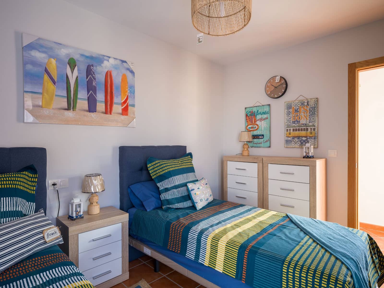 4 soveværelse Villa til salg i Costa de Antigua med swimmingpool garage - € 365.000 (Ref: 8610313)