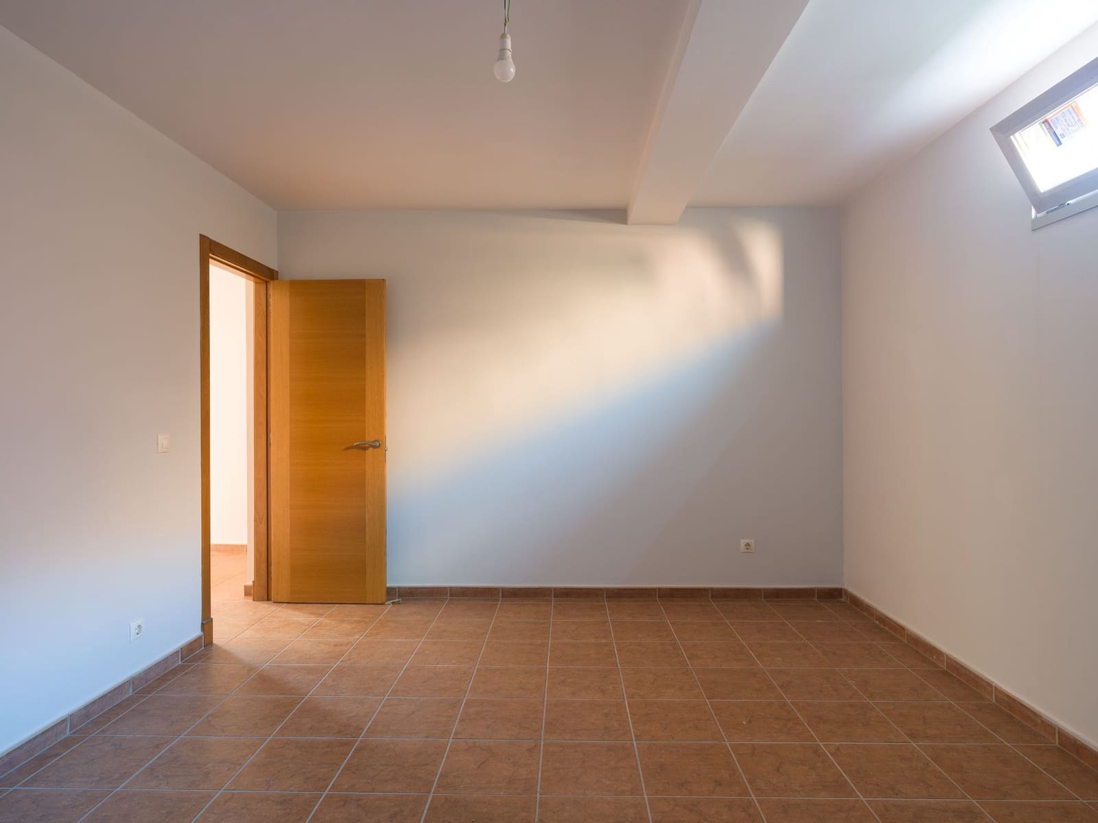 4 soveværelse Villa til salg i Costa de Antigua med swimmingpool garage - € 365.000 (Ref: 8610313)