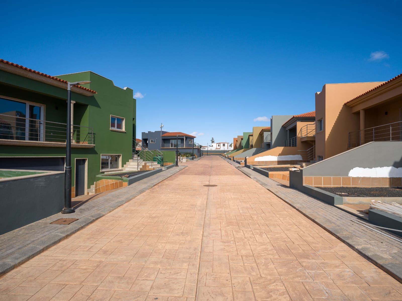 4 soveværelse Villa til salg i Costa de Antigua med swimmingpool garage - € 365.000 (Ref: 8610313)