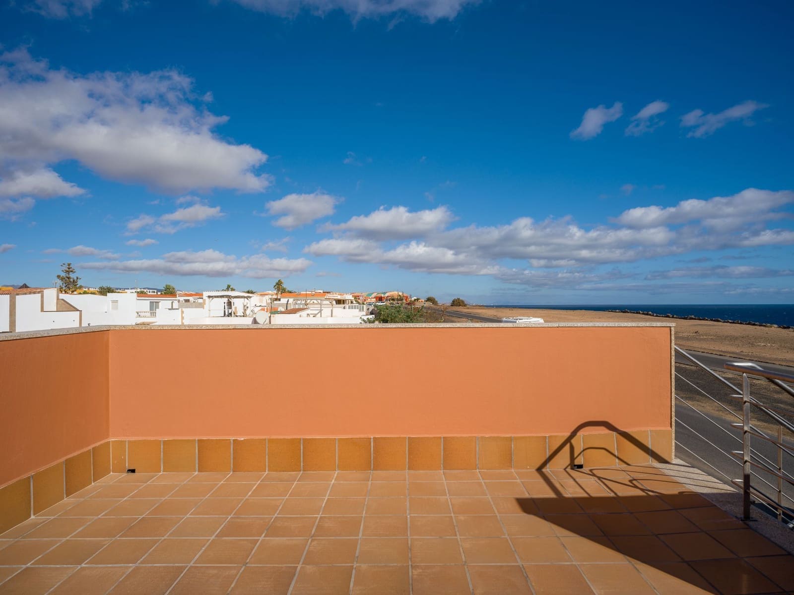 4 soveværelse Villa til salg i Costa de Antigua med swimmingpool garage - € 365.000 (Ref: 8610313)