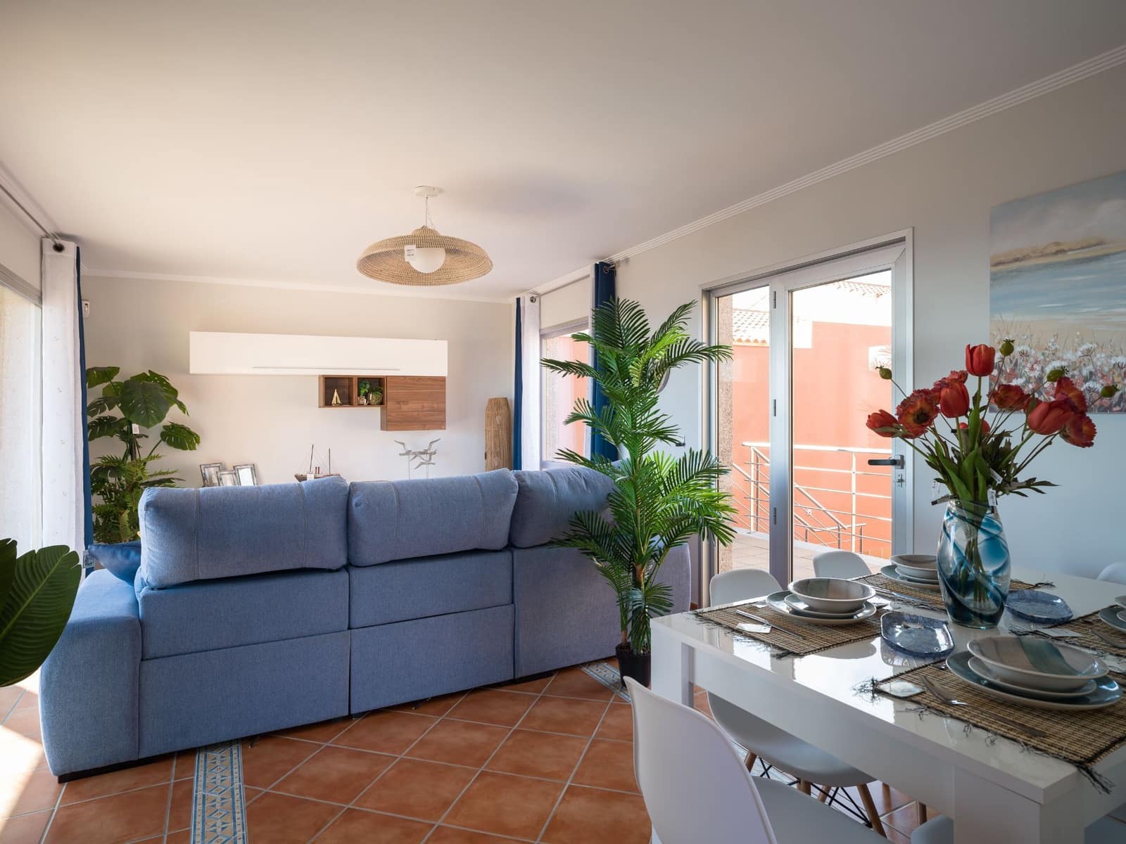 4 soveværelse Villa til salg i Costa de Antigua med swimmingpool garage - € 365.000 (Ref: 8610313)