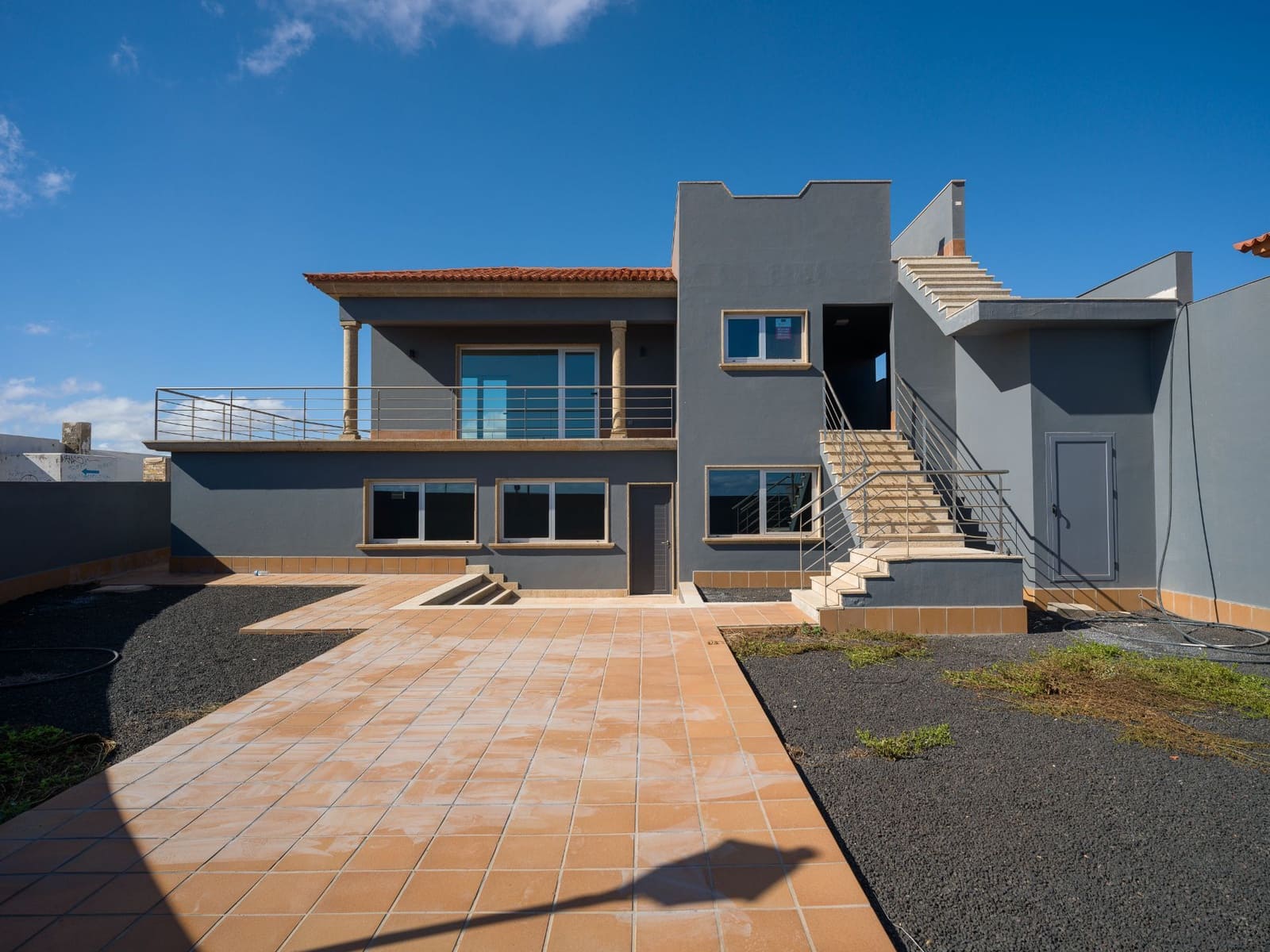 4 soveværelse Villa til salg i Costa de Antigua med swimmingpool garage - € 365.000 (Ref: 8610313)