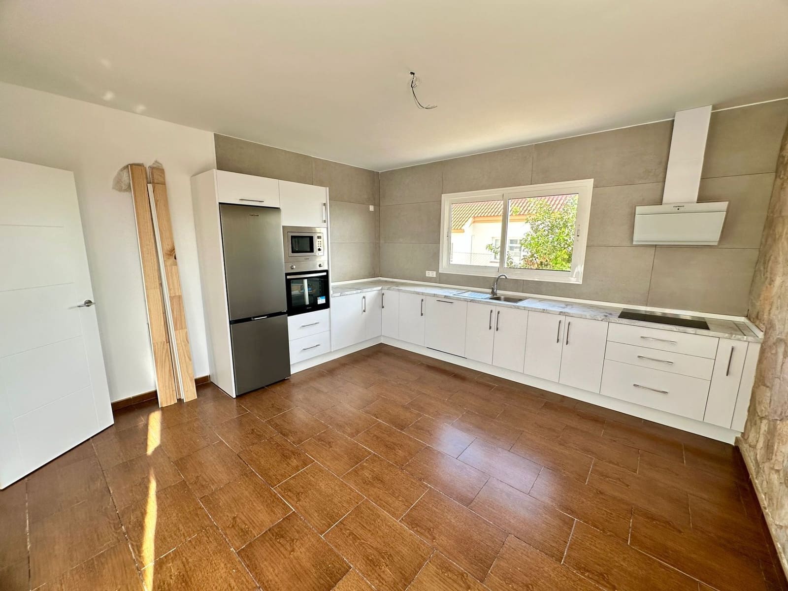 3 bedroom Villa for sale in Triquivijate - € 310,000 (Ref: 8691121)