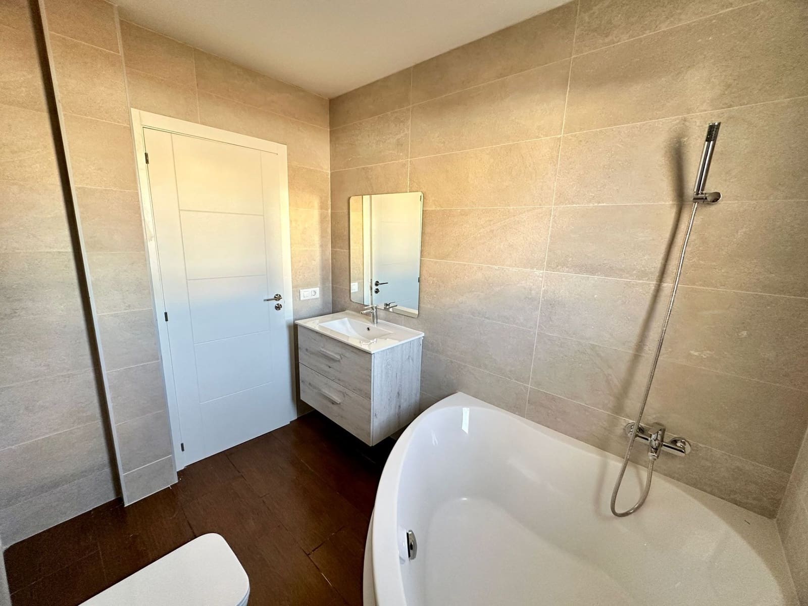 3 bedroom Villa for sale in Triquivijate - € 310,000 (Ref: 8691121)