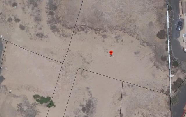 Landgrundstück zu verkaufen in Lajares, La Oliva - 262.500 € (Ref: 8759643)