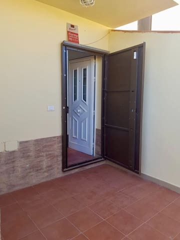 3 soveværelse Byhus til salg i Caleta de Fuste, Antigua med swimmingpool - € 249.000 (Ref: 8812180)