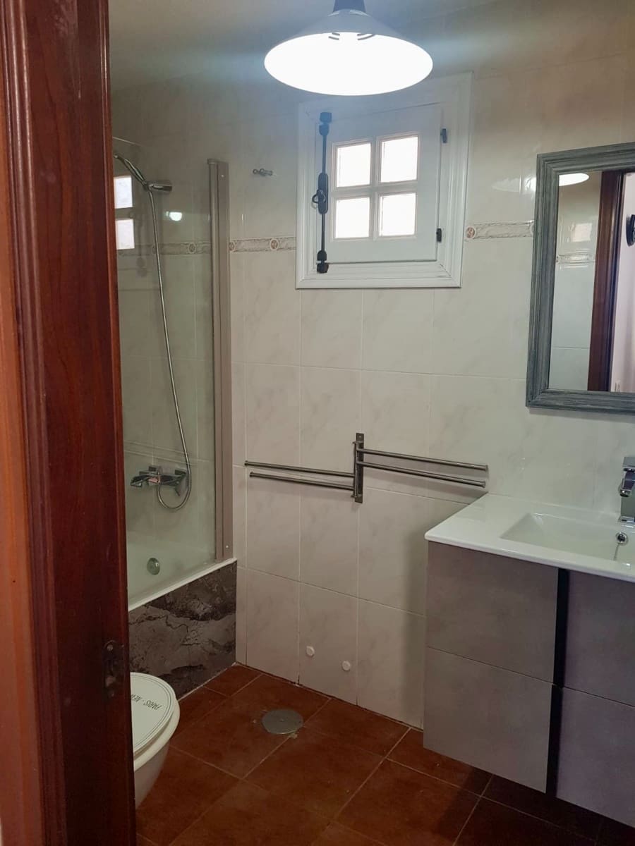 3 soveværelse Byhus til salg i Caleta de Fuste med swimmingpool - € 249.000 (Ref: 8812180)