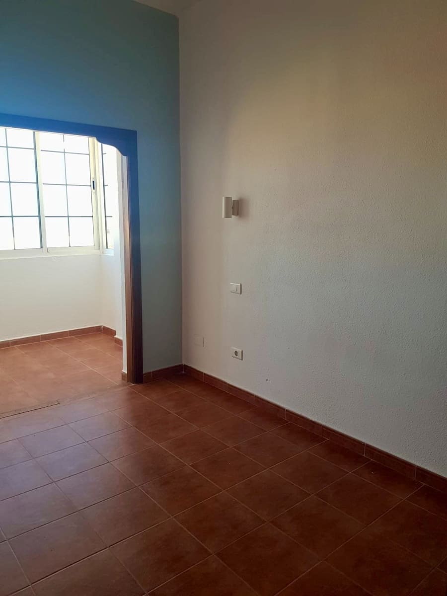 3 soveværelse Byhus til salg i Caleta de Fuste med swimmingpool - € 249.000 (Ref: 8812180)