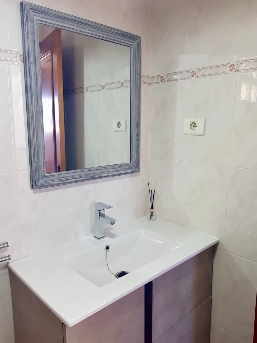 3 soveværelse Byhus til salg i Caleta de Fuste med swimmingpool - € 249.000 (Ref: 8812180)