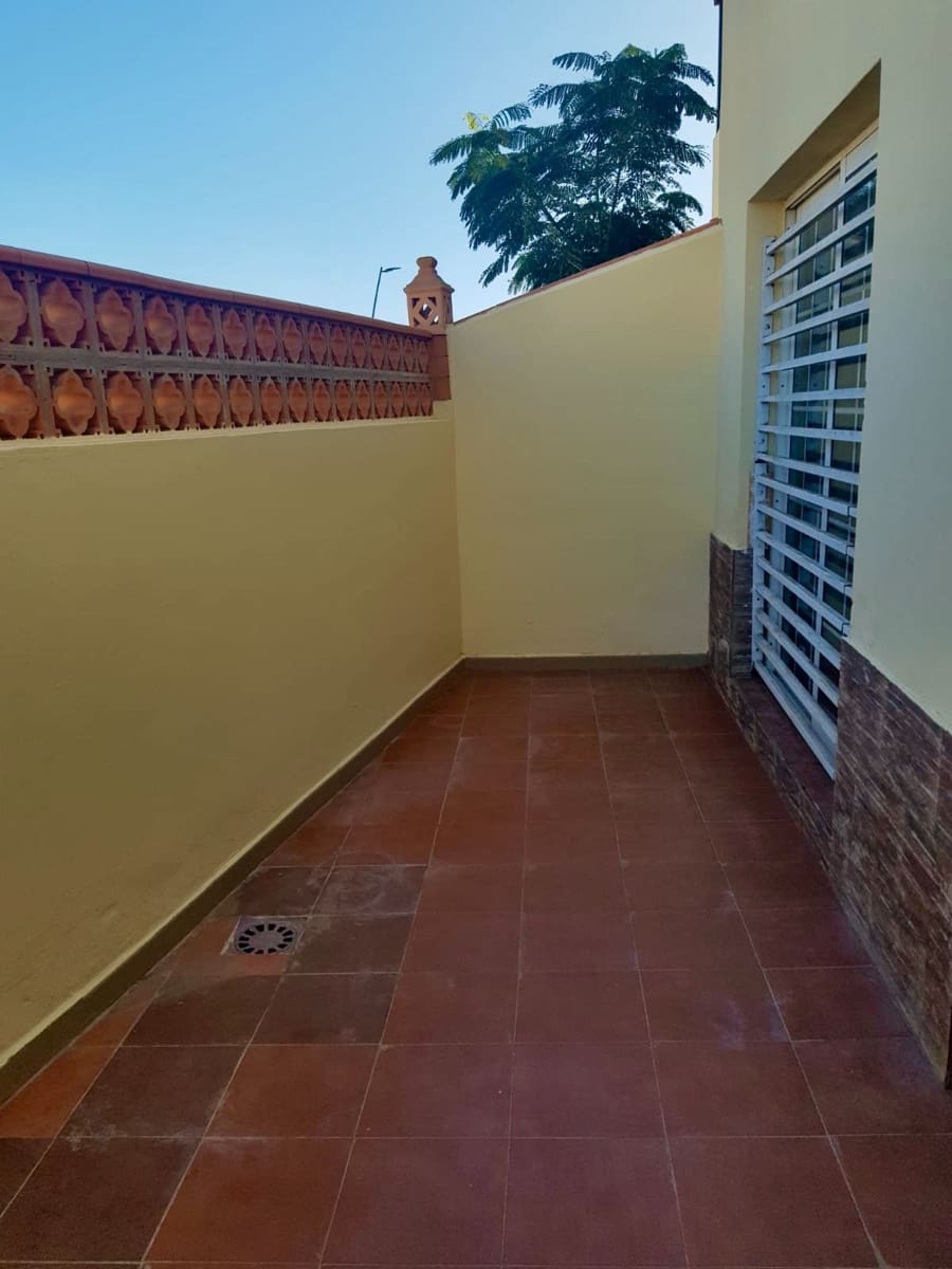 3 soveværelse Byhus til salg i Caleta de Fuste med swimmingpool - € 249.000 (Ref: 8812180)