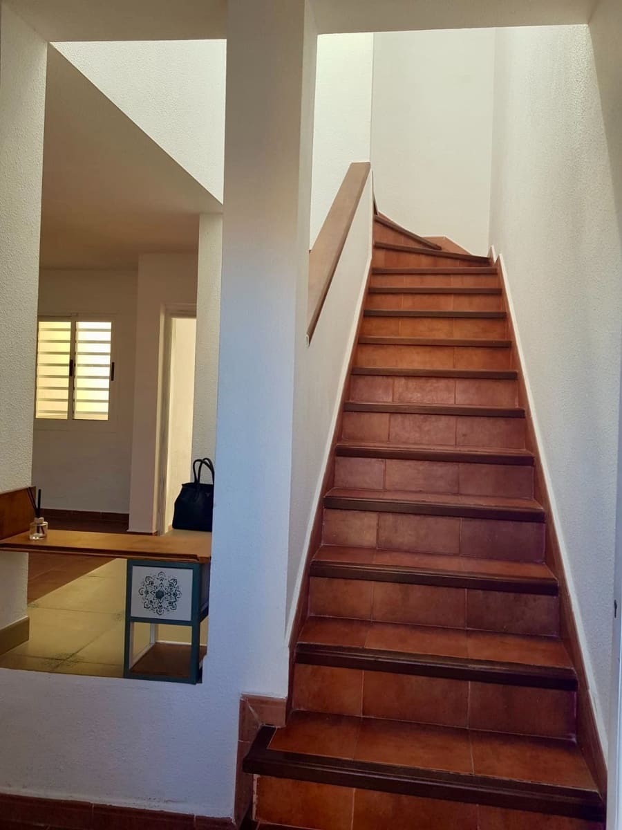 3 soveværelse Byhus til salg i Caleta de Fuste med swimmingpool - € 249.000 (Ref: 8812180)