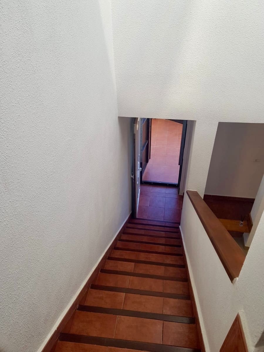 3 soveværelse Byhus til salg i Caleta de Fuste med swimmingpool - € 249.000 (Ref: 8812180)