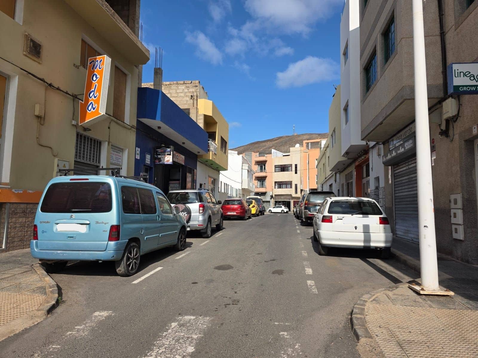 Commerciale in vendita in Gran Tarajal - 137.000 € (Rif: 8821816)