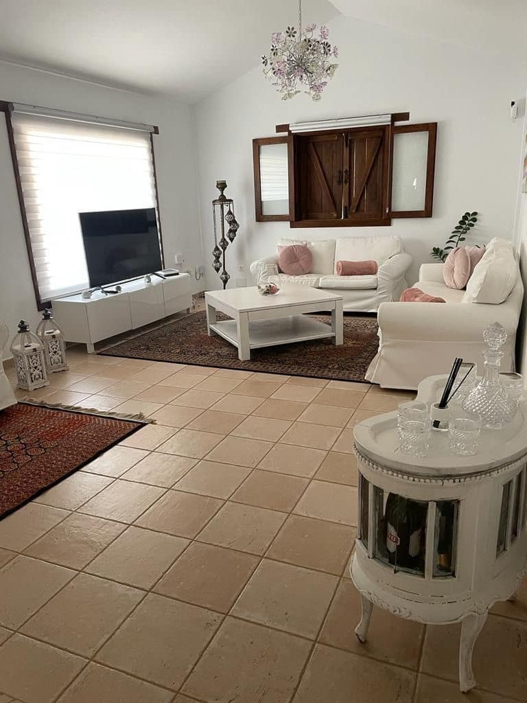 3 soveværelse Villa til salg i Tuineje med swimmingpool garage - € 469.000 (Ref: 9000961)