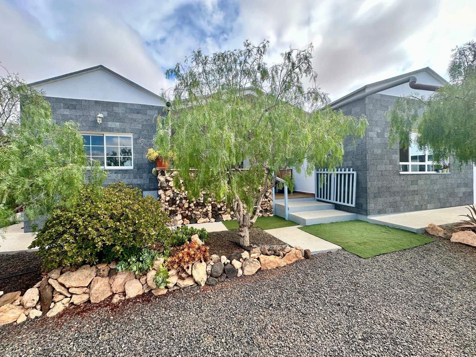 3 soverom Villa til salgs i Puerto del Rosario med garasje - € 619 900 (Ref: 9036317)