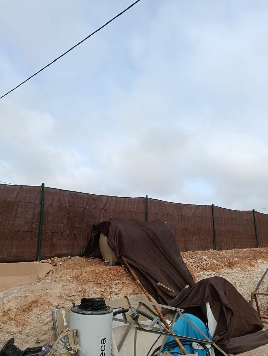 Grunde uden byggetilladelser til salg i Llanos de la Concepcion - € 90.000 (Ref: 9100516)