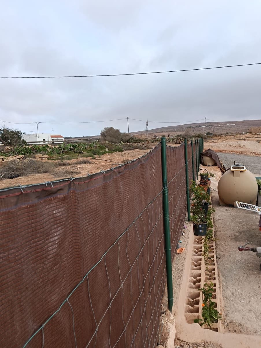 Grunde uden byggetilladelser til salg i Llanos de la Concepcion - € 90.000 (Ref: 9100516)