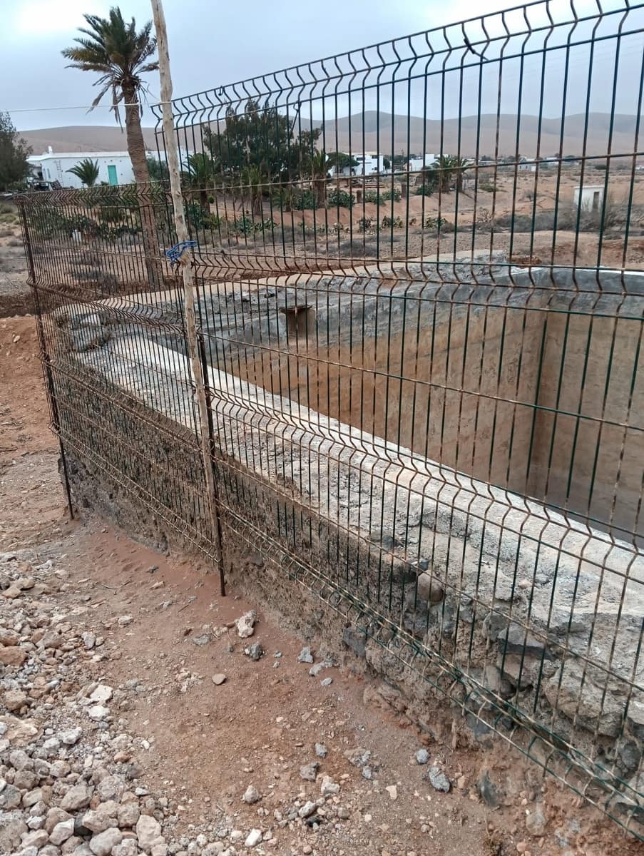 Grunde uden byggetilladelser til salg i Llanos de la Concepcion - € 90.000 (Ref: 9100516)