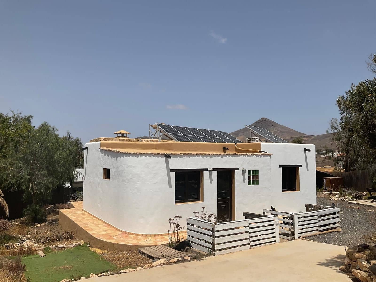 3 slaapkamer Villa te koop in Tindaya met garage - € 585.000 (Ref: 9100517)