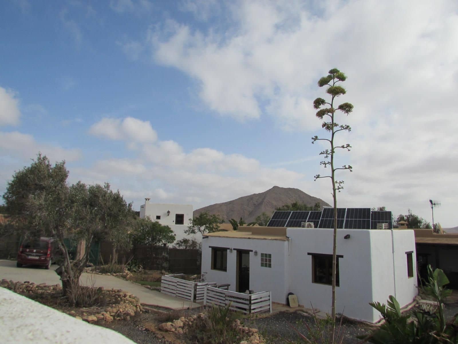 3 slaapkamer Villa te koop in Tindaya met garage - € 585.000 (Ref: 9100517)