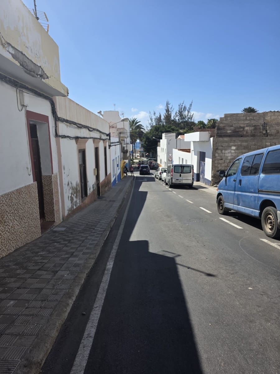 3 soveværelse Lejlighed til salg i Gran Tarajal - € 268.000 (Ref: 9128009)