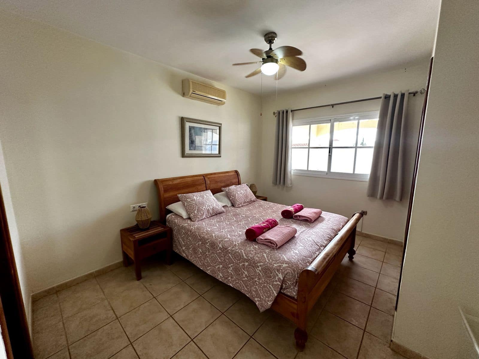 4 quarto Moradia para venda em Caleta de Fuste com piscina garagem - 510 000 € (Ref: 9129514)