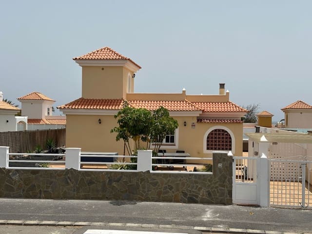 4 camera da letto Villa in vendita in Caleta de Fuste, Antigua con piscina garage - 510.000 € (Rif: 9129514)