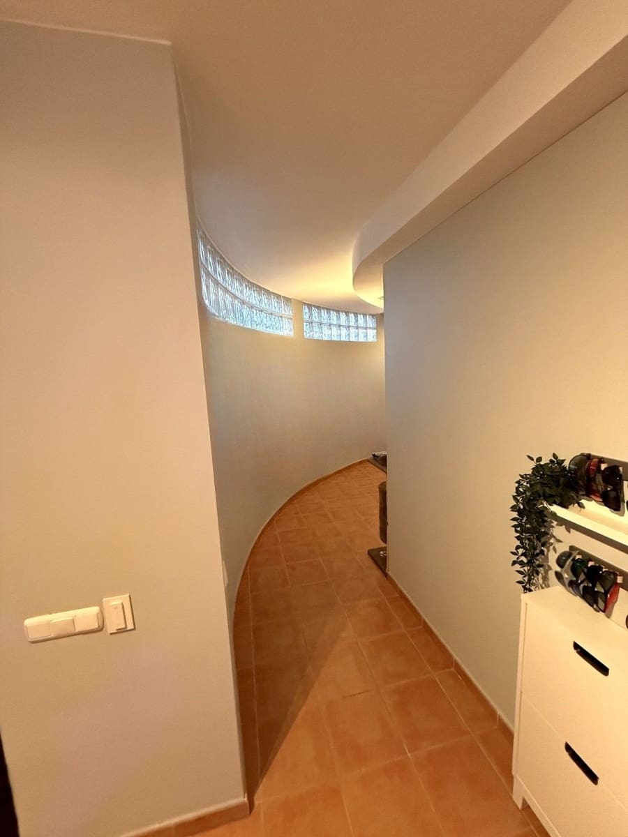 3 soveværelse Villa til salg i Triquivijate med swimmingpool garage - € 499.000 (Ref: 9142658)