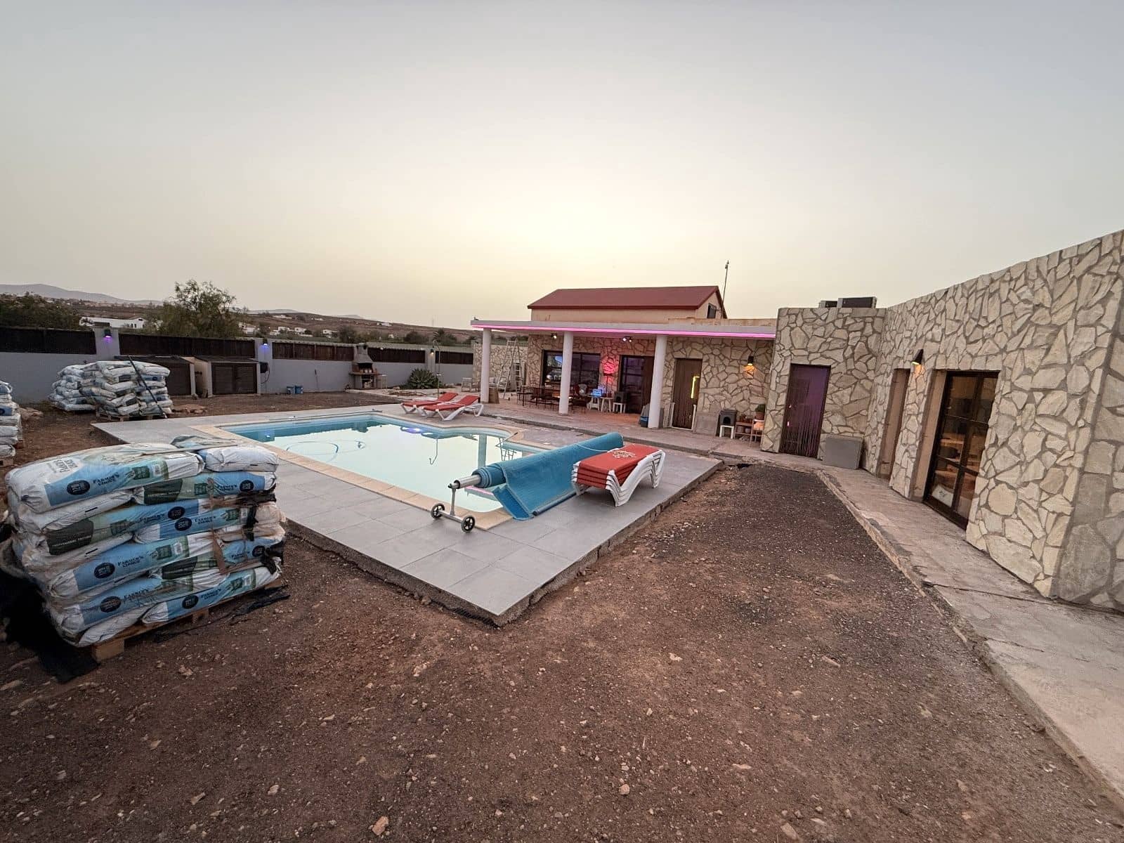 3 soveværelse Villa til salg i Triquivijate med swimmingpool garage - € 499.000 (Ref: 9142658)