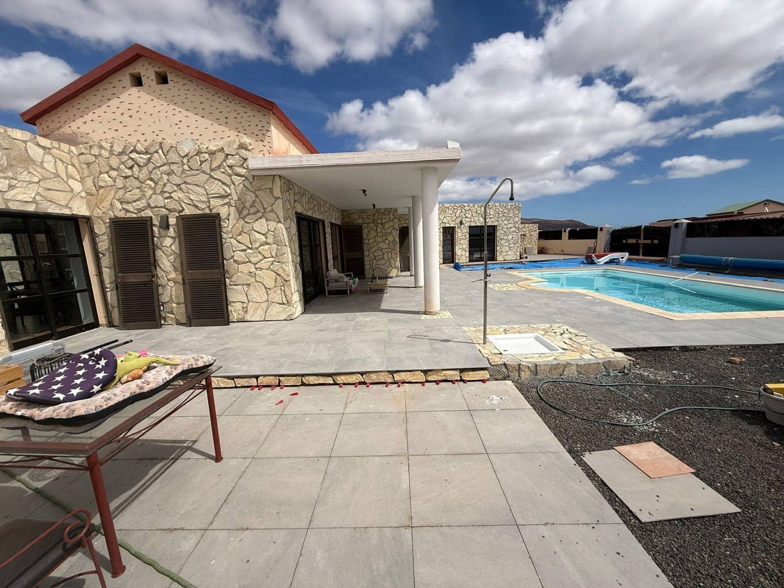 3 soveværelse Villa til salg i Triquivijate med swimmingpool garage - € 499.000 (Ref: 9142658)