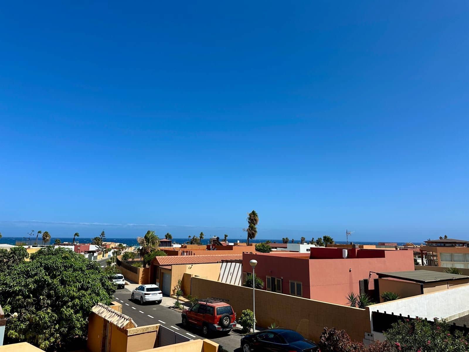 5 soveværelse Villa til salg i Caleta de Fuste - € 665.000 (Ref: 9202229)