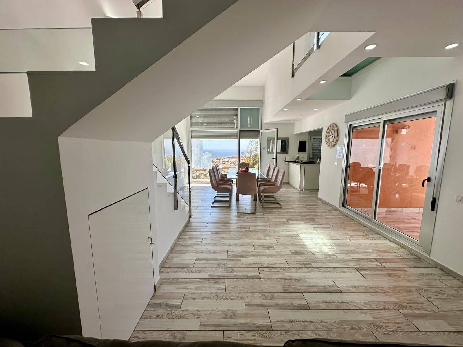 5 soveværelse Villa til salg i Caleta de Fuste - € 665.000 (Ref: 9202229)