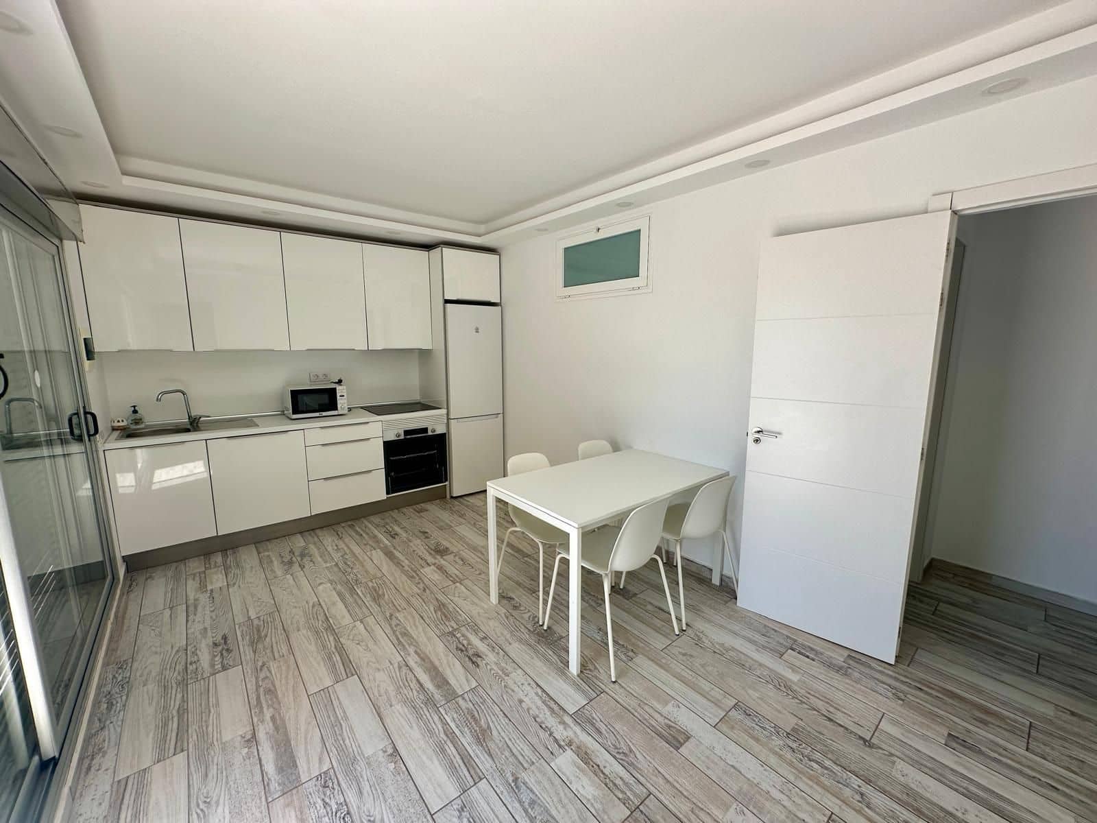 5 soveværelse Villa til salg i Caleta de Fuste - € 665.000 (Ref: 9202229)