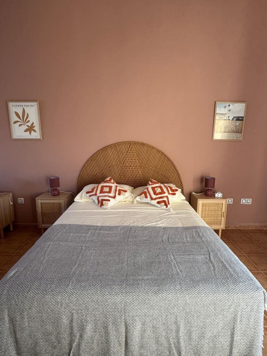 4 soveværelse Villa til salg i Caleta de Fuste med swimmingpool - € 675.000 (Ref: 9242736)