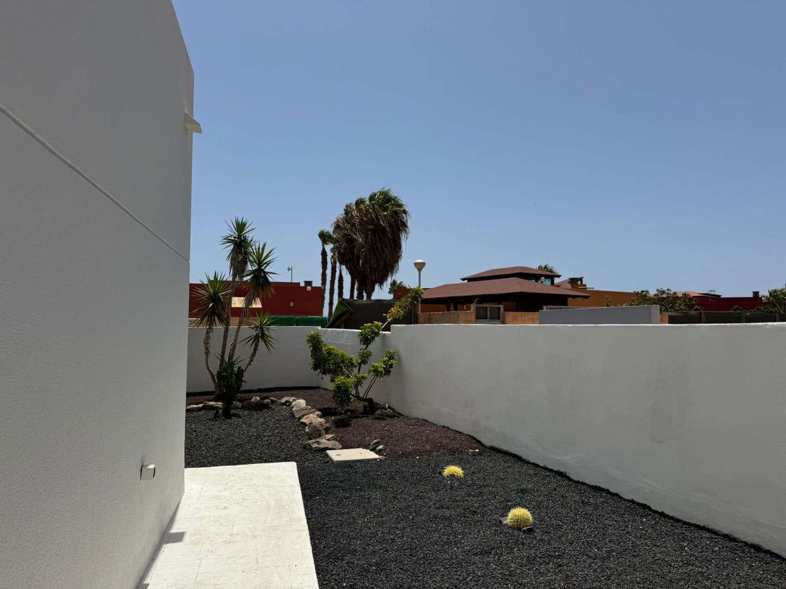 4 soveværelse Villa til salg i Caleta de Fuste med swimmingpool - € 675.000 (Ref: 9242736)