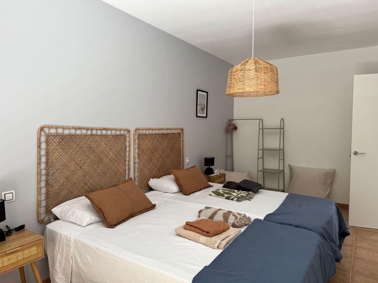 4 soveværelse Villa til salg i Caleta de Fuste med swimmingpool - € 675.000 (Ref: 9242736)