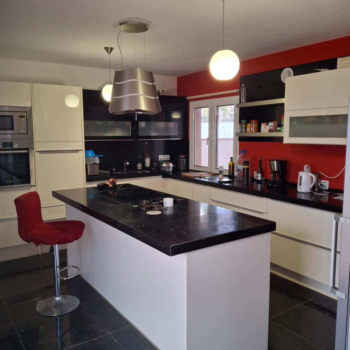 5 sypialnia Willa na sprzedaż w Tuineje z basenem garażem - 695 000 € (Ref: 9272147)