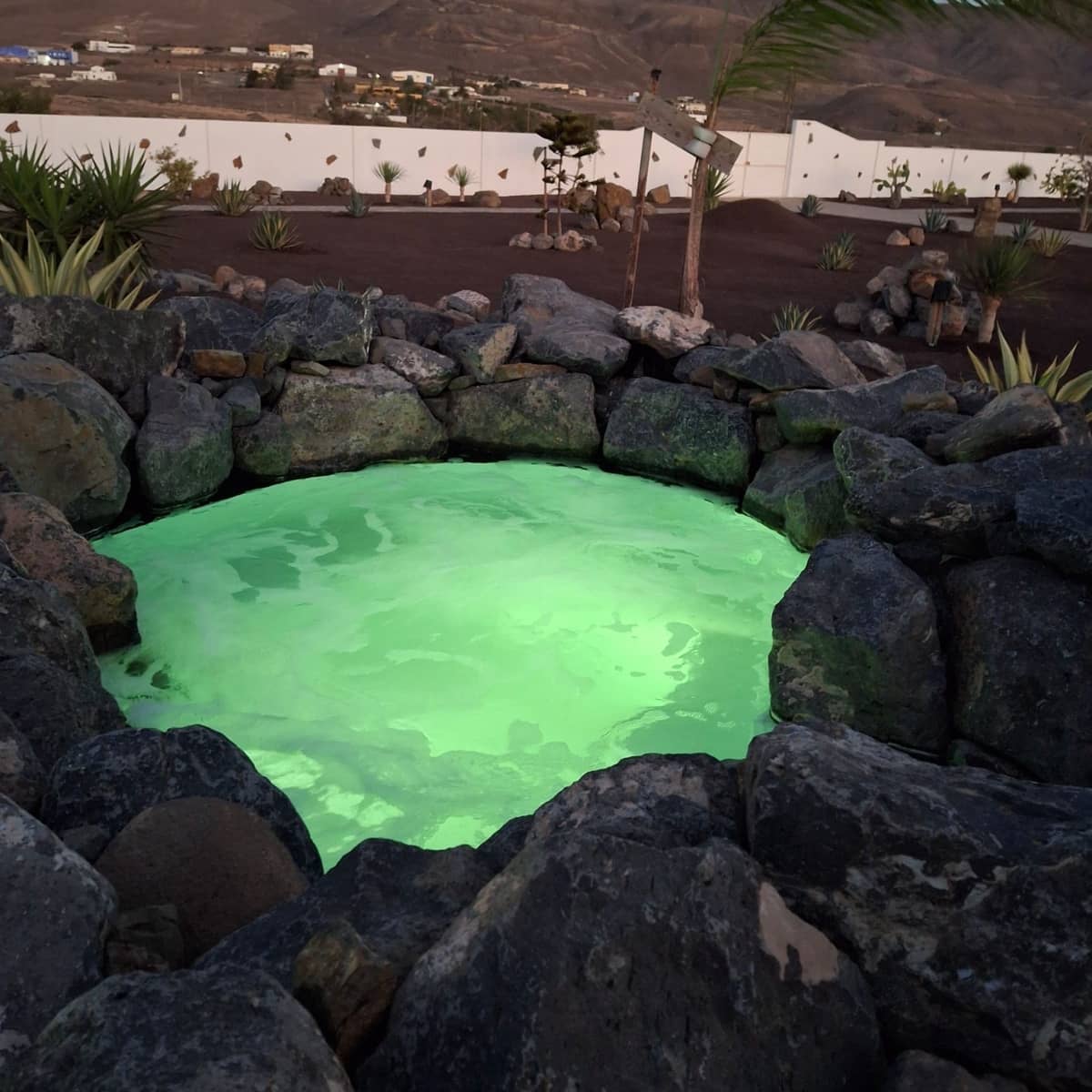 5 sypialnia Willa na sprzedaż w Tuineje z basenem garażem - 695 000 € (Ref: 9272147)