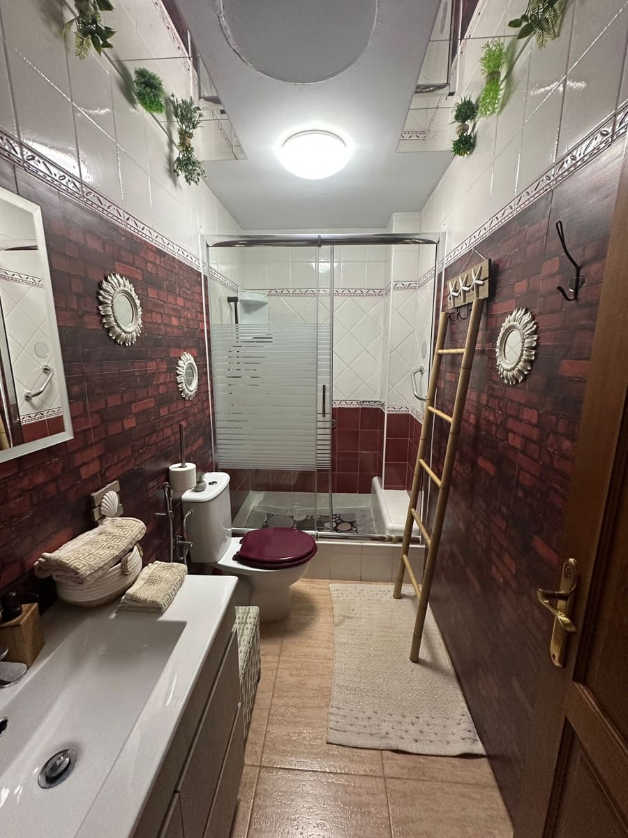 4 quarto Casa em Banda para venda em Puerto del Rosario com garagem - 285 000 € (Ref: 9284856)