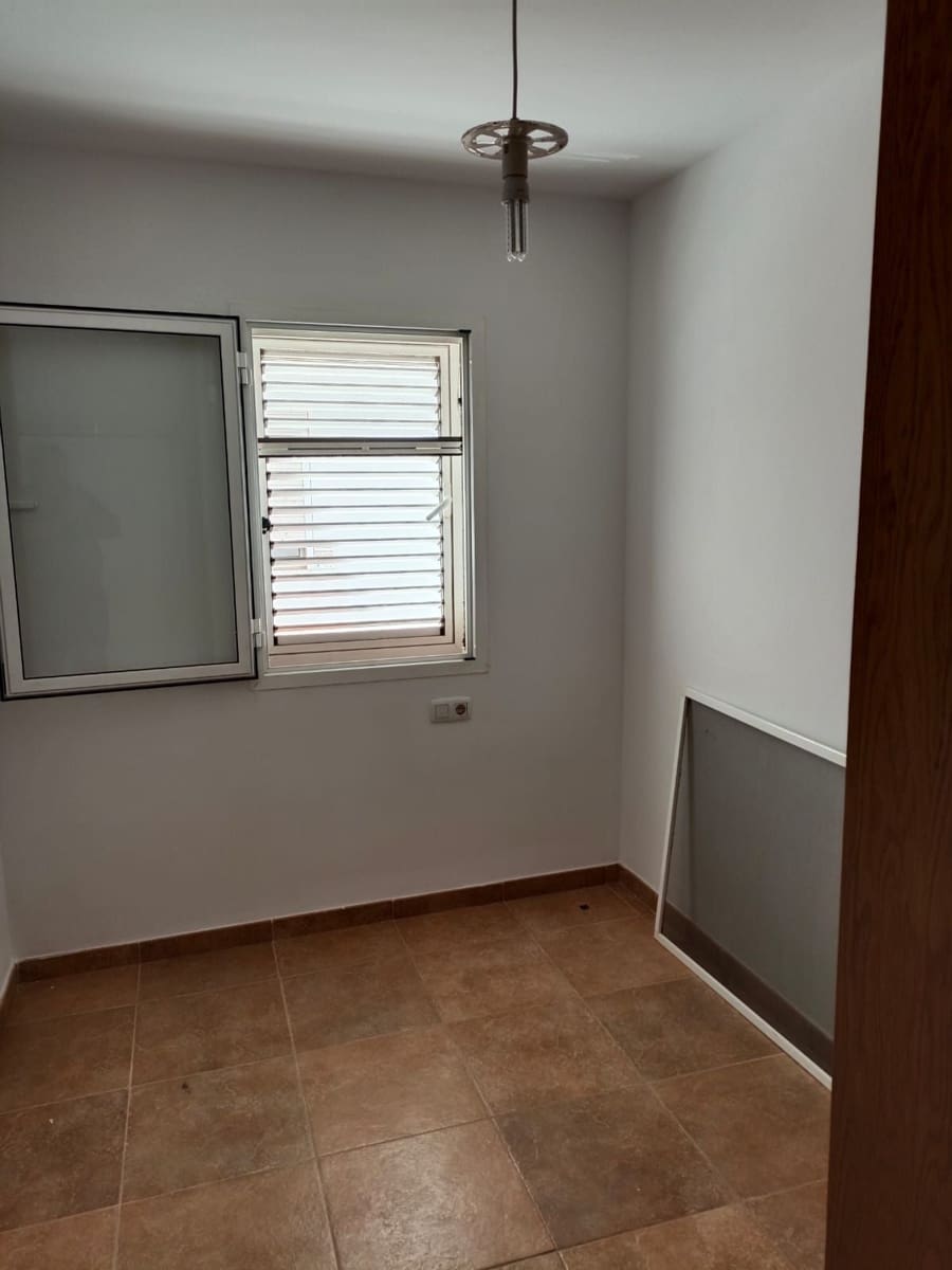 3 bedroom Townhouse for sale in Gran Tarajal - € 295,000 (Ref: 9294210)