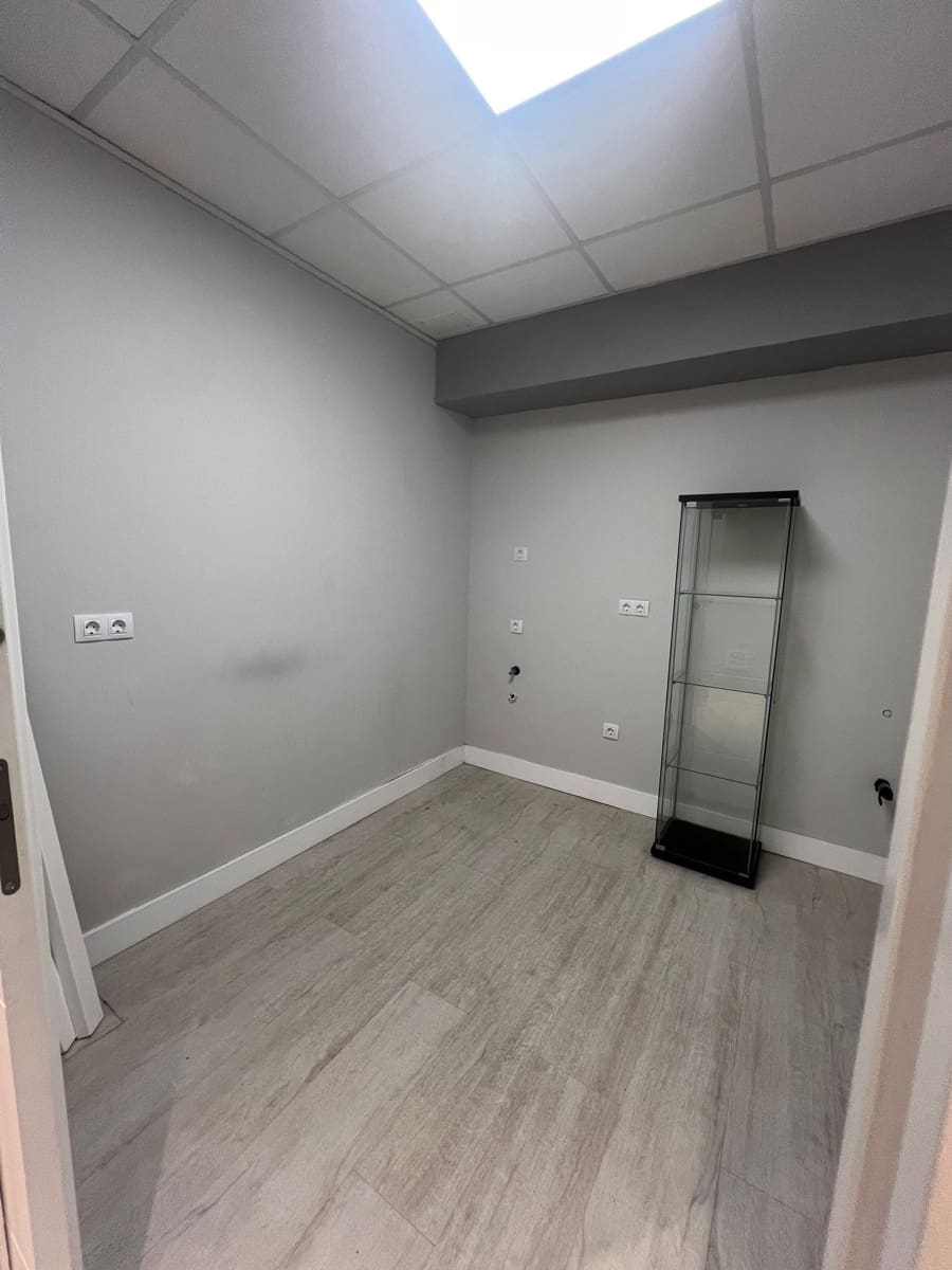 Commercial for sale in Puerto del Rosario - € 130,000 (Ref: 9362014)