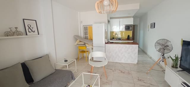 1 makuuhuone Huoneisto myytävänä paikassa El Cotillo, La Oliva - 220 000 € (Ref: 9362015)