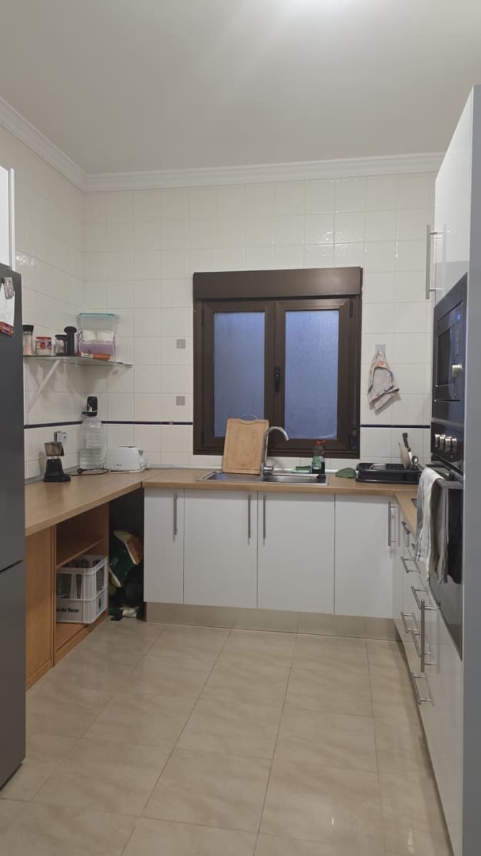 4 bedroom Townhouse for sale in El Matorral - € 230,000 (Ref: 9419405)