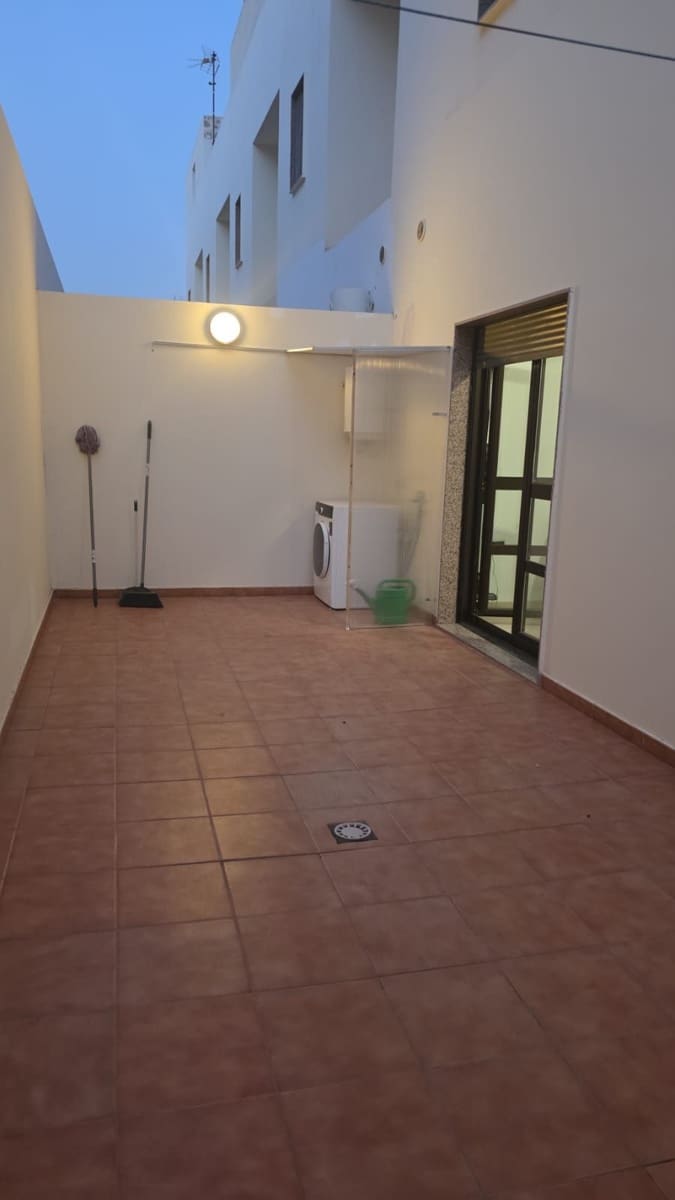 4 bedroom Townhouse for sale in El Matorral - € 230,000 (Ref: 9419405)