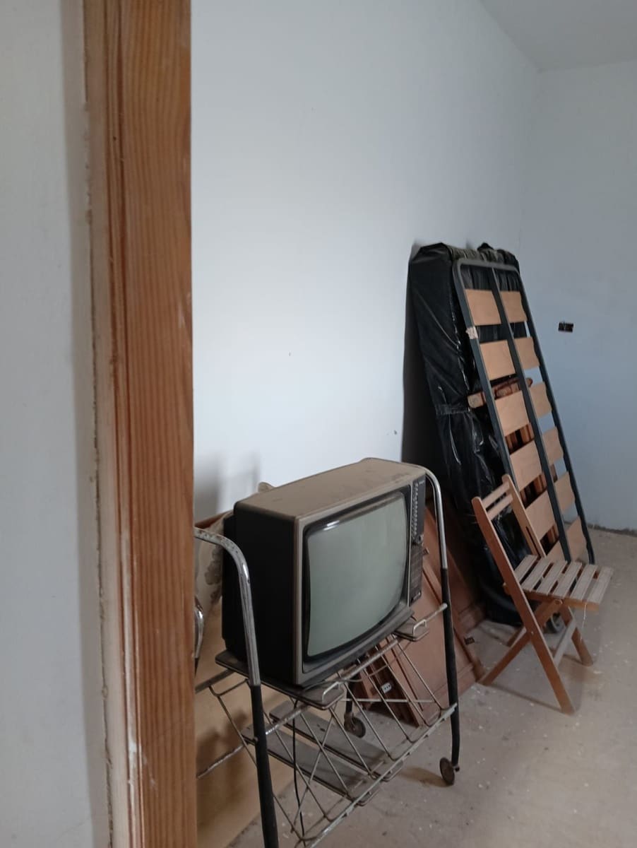 3 bedroom Finca/Country House for sale in Antigua - € 160,000 (Ref: 9430701)